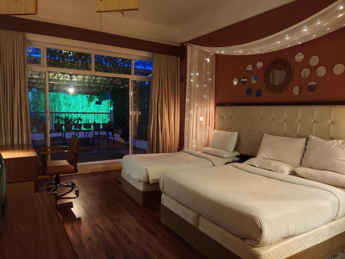 Hotel Orchid Square à Coonoor Extérieur photo