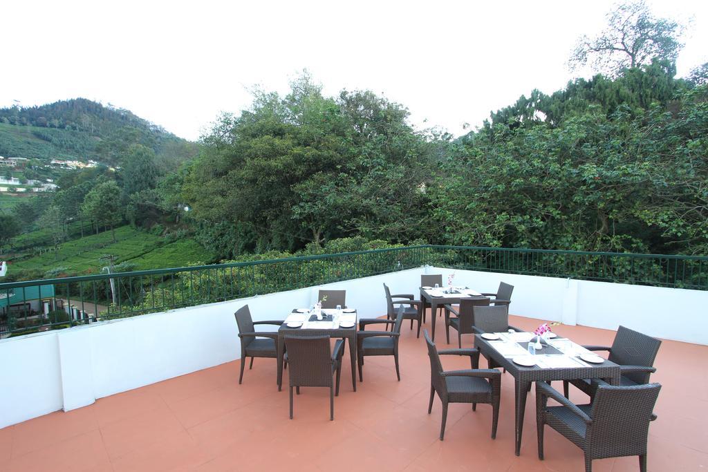 Hotel Orchid Square à Coonoor Extérieur photo